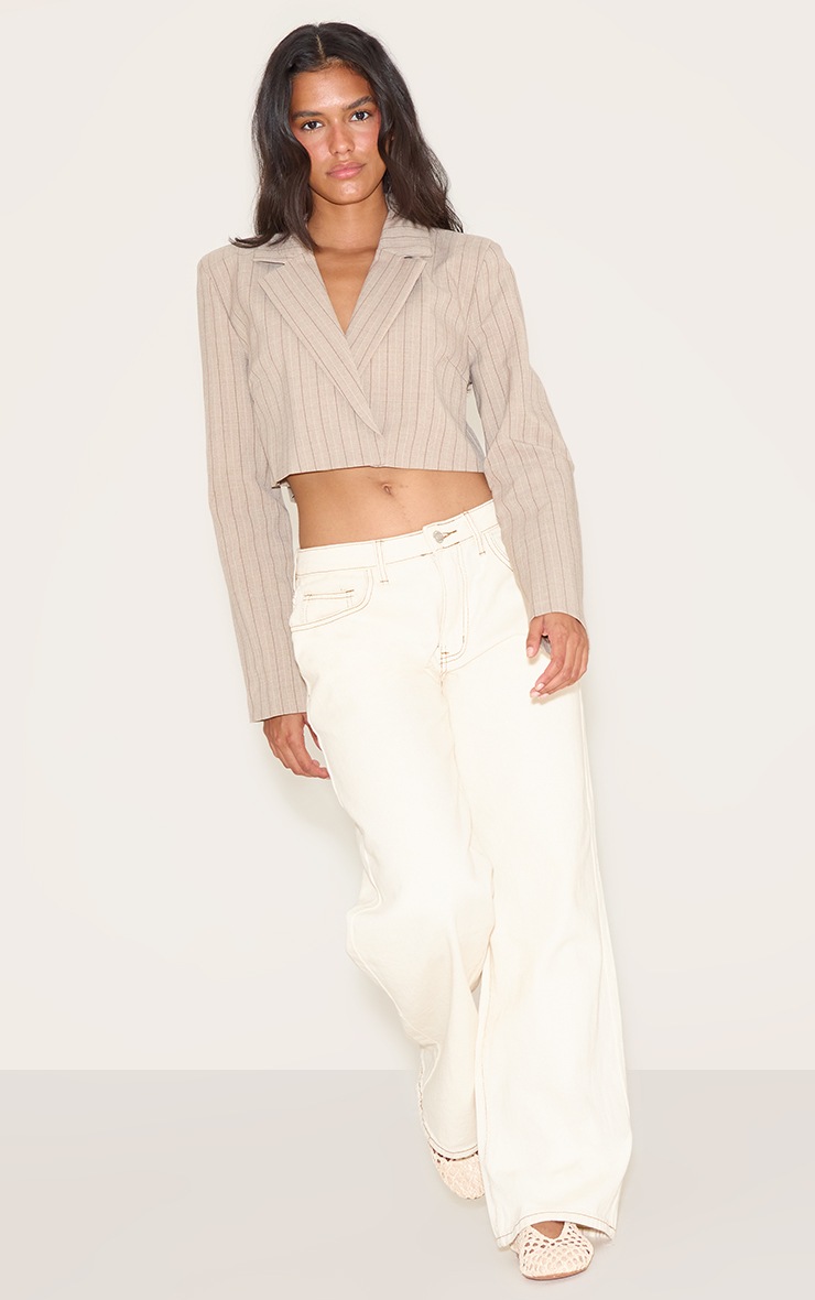 Pretty Little Thing Taupe Boxy Cropped Blazer