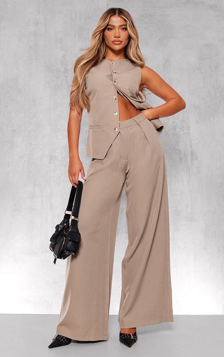 Pretty Little Thing Taupe Woven Tailored Vest