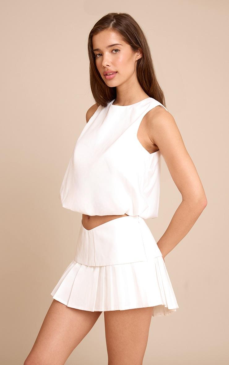 Pretty Little Thing White Tailored Pleated Skort