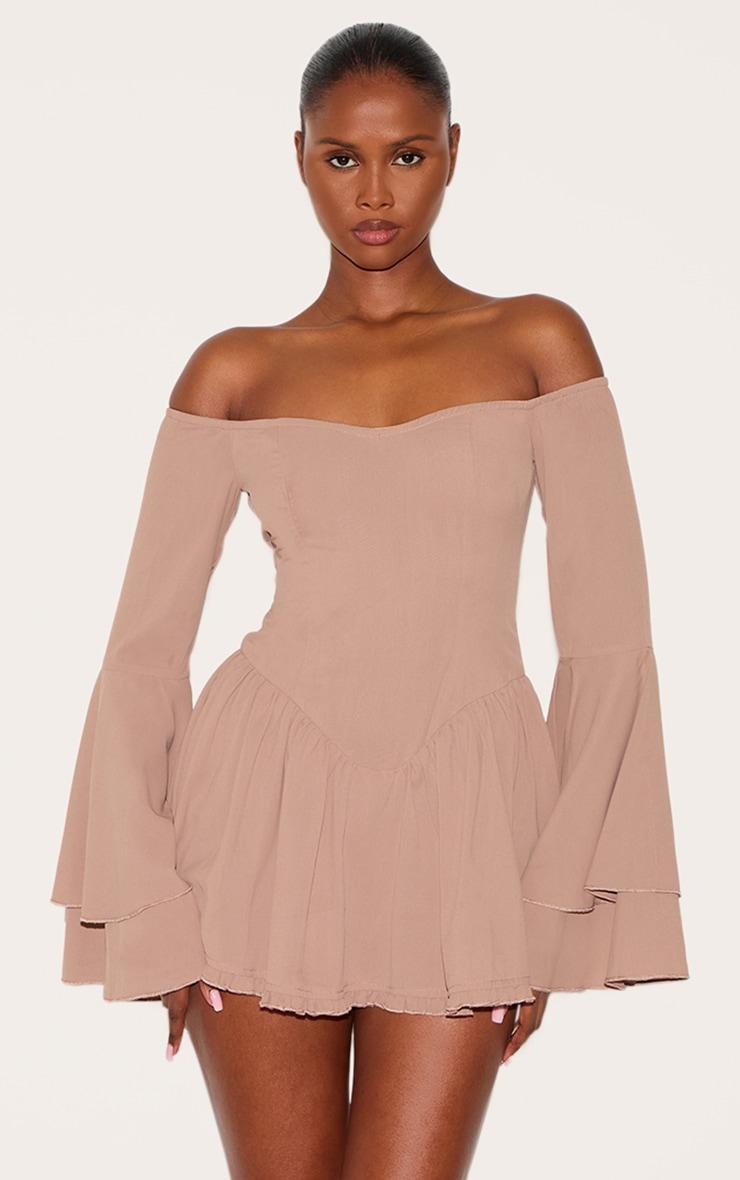 Pretty Little Thing Women's Clothing