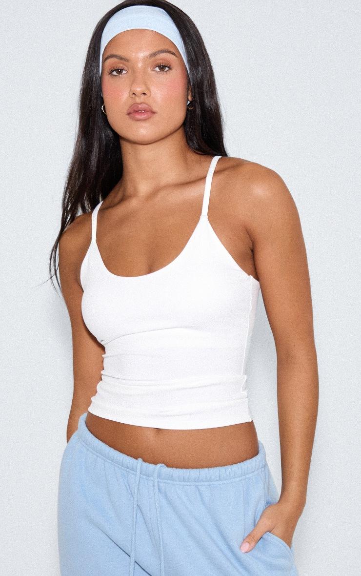 Pretty Little Thing Women's Clothing