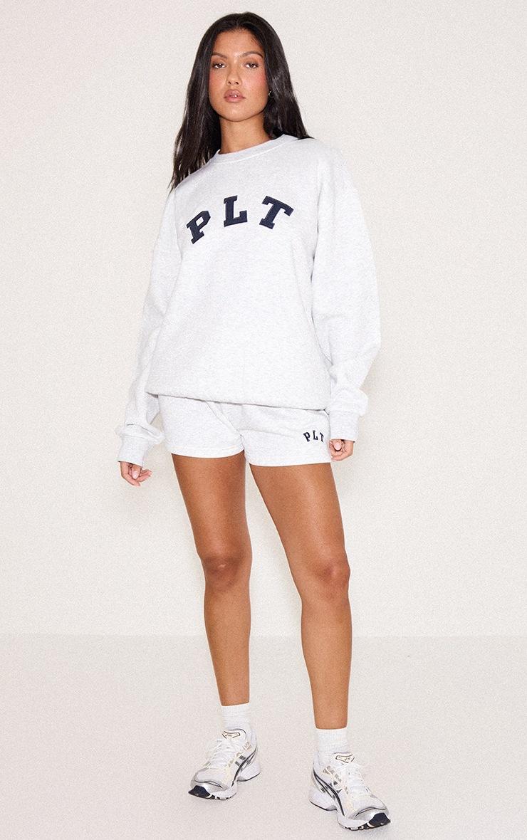 Pretty Little Thing PRETTYLITTLETHING Ash Grey Logo Oversize Sweatshirt