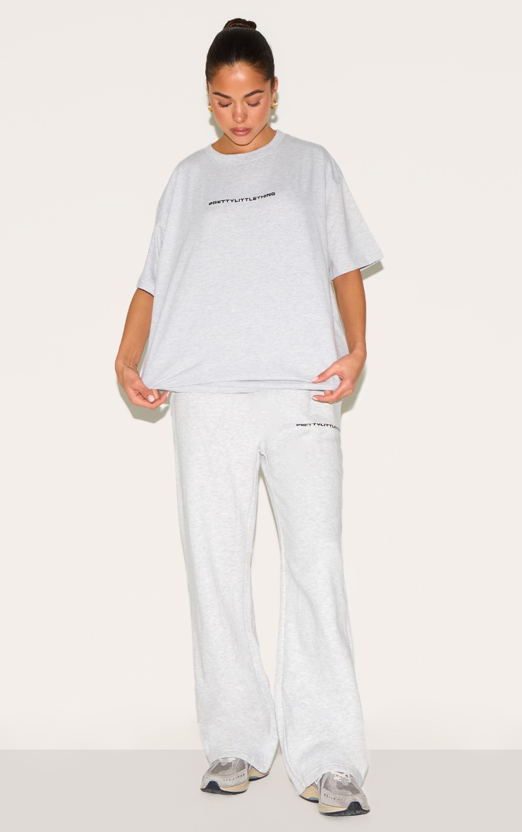 Pretty Little Thing PRETTYLITTLETHING Ash Grey Print Oversize T Shirt