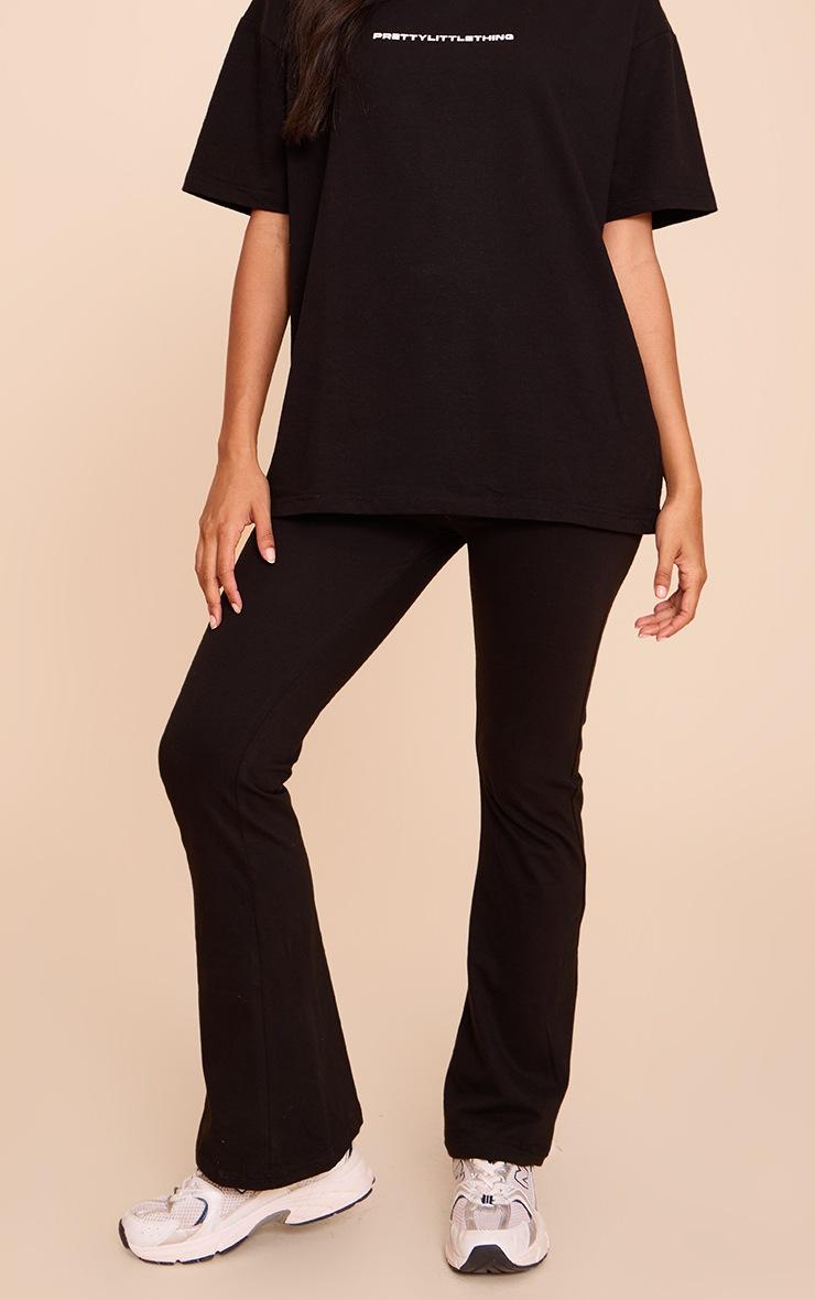 Pretty Little Thing PRETTYLITTLETHING Black Printed Flared Pants