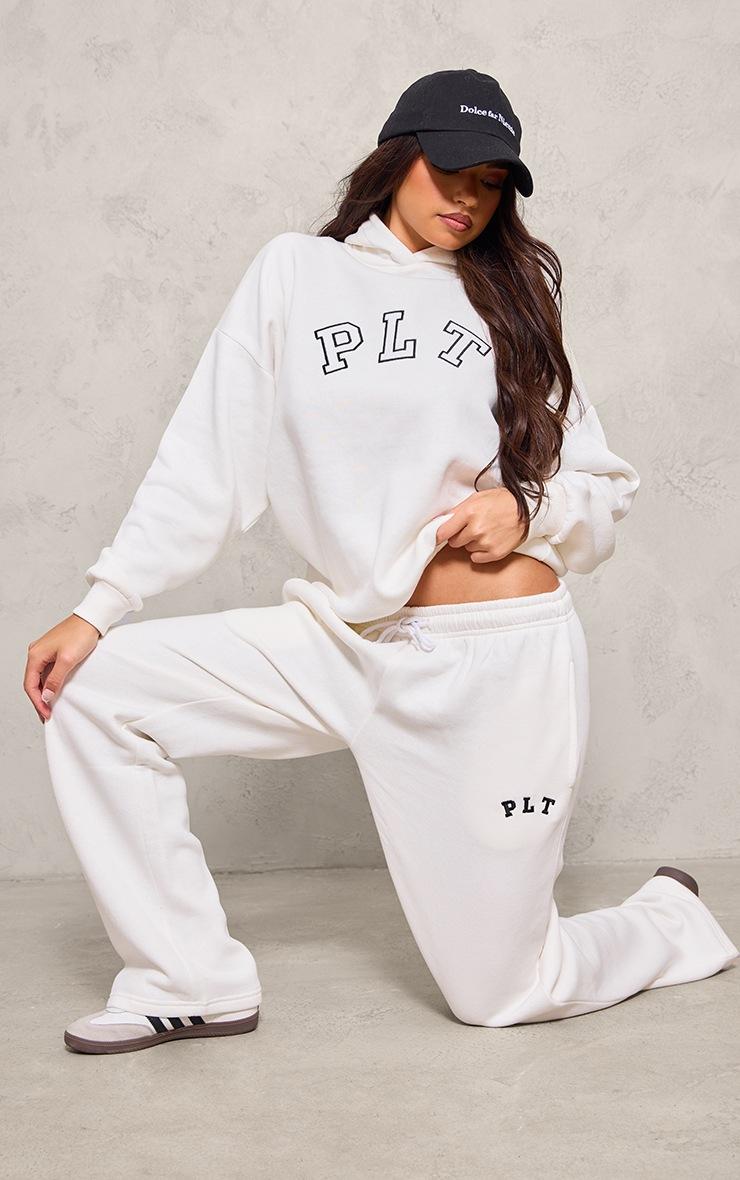 Pretty Little Thing PRETTYLITTLETHING Cream PLT Logo Oversized Hoodie