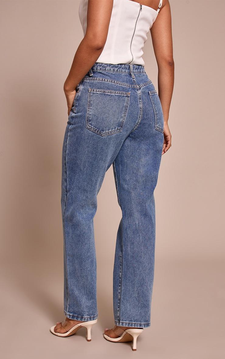 Pretty Little Thing PRETTYLITTLETHING Petite Mid Blue Wash Straight Leg High Waist Jeans