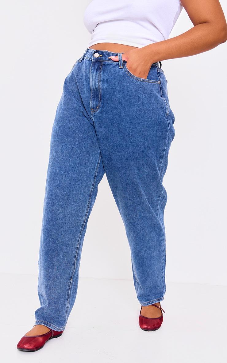 Pretty Little Thing PRETTYLITTLETHING Plus Vintage Wash Mom Jeans