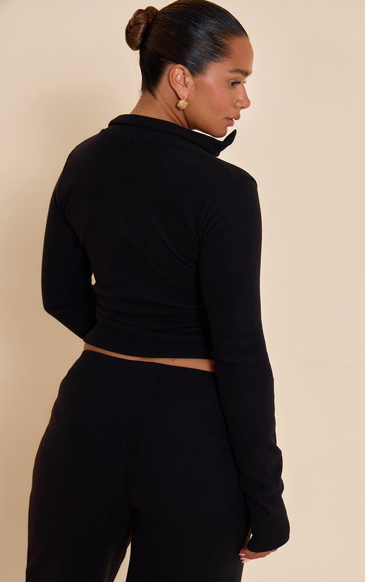 Pretty Little Thing Shape Black Micro Rib Long Sleeve Polo Top
