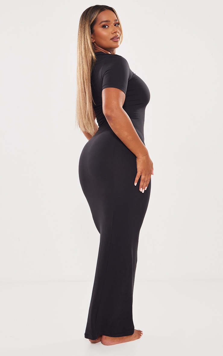 Pretty Little Thing Shape Black Sculpted Short Sleeve Maxi Dress