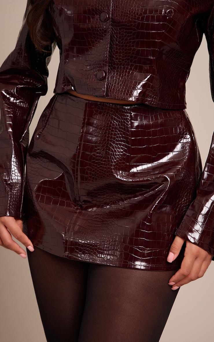 Pretty Little Thing Shape Burgundy Faux Leather Croc Mini Skirt