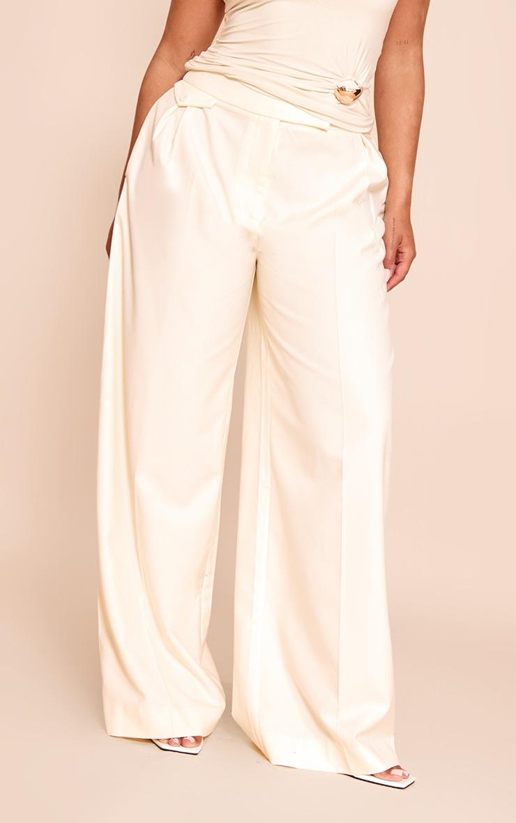 Pretty Little Thing Shape BUTTER CREAM Pleated Tailored Wide Leg Pants