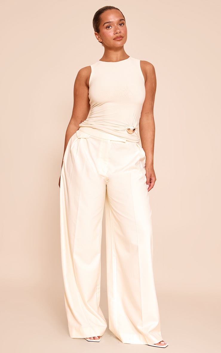 Pretty Little Thing Shape BUTTER CREAM Pleated Tailored Wide Leg Pants