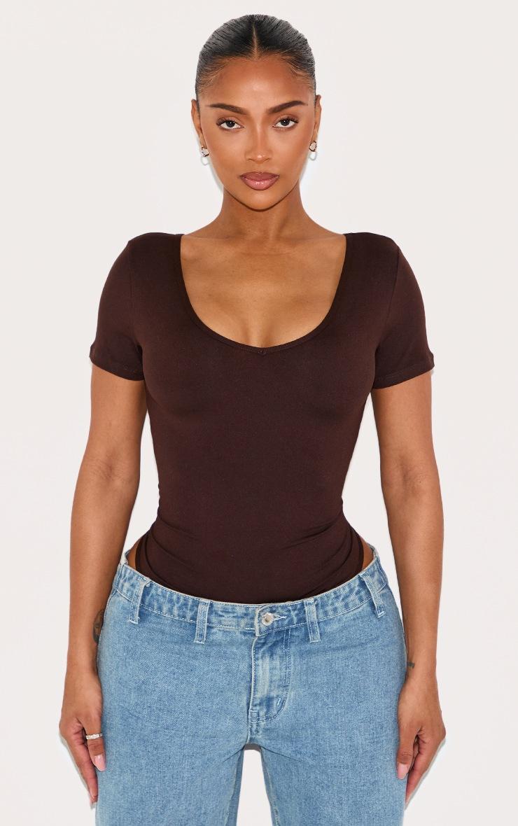 Pretty Little Thing Shape Chocolate Sculpted V Neck Short Sleeve Bodysuit