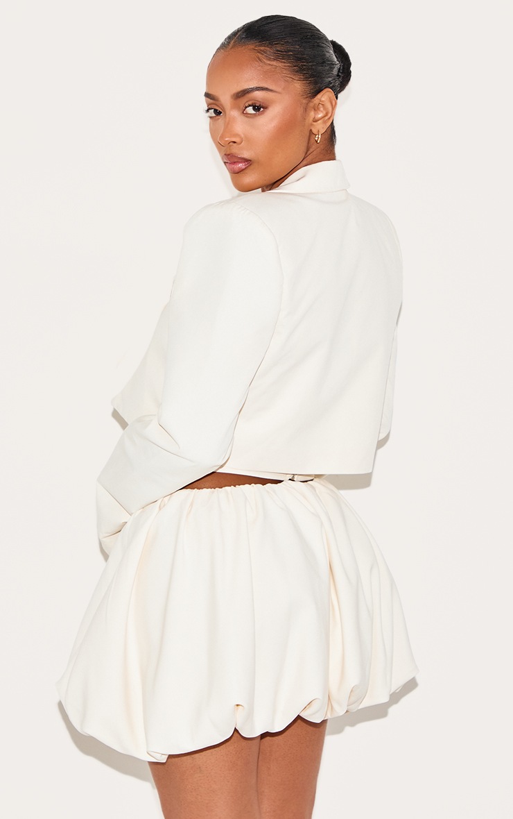 Pretty Little Thing Shape Cream Tailored Cropped Blazer