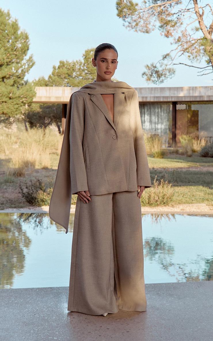 Pretty Little Thing Stone Woven Wide Leg Extreme Pleated Pants