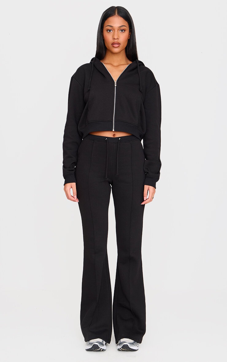 Pretty Little Thing Tall Black Slim Fit Seam Detail Flare Sweatpants