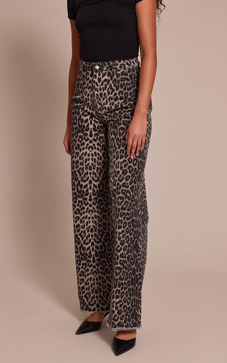 Pretty Little Thing Tall Brown Leopard Print Wide Leg Denim Jeans