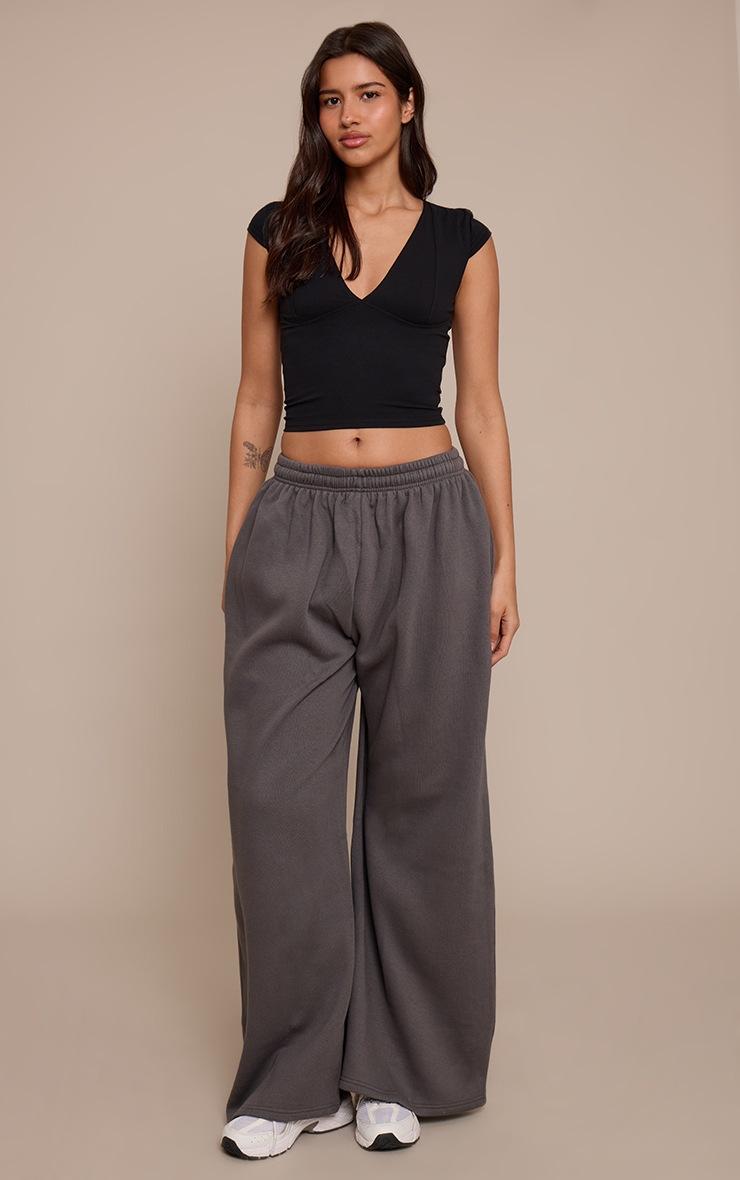 Pretty Little Thing Tall Charcoal Wide Leg Sweatpants