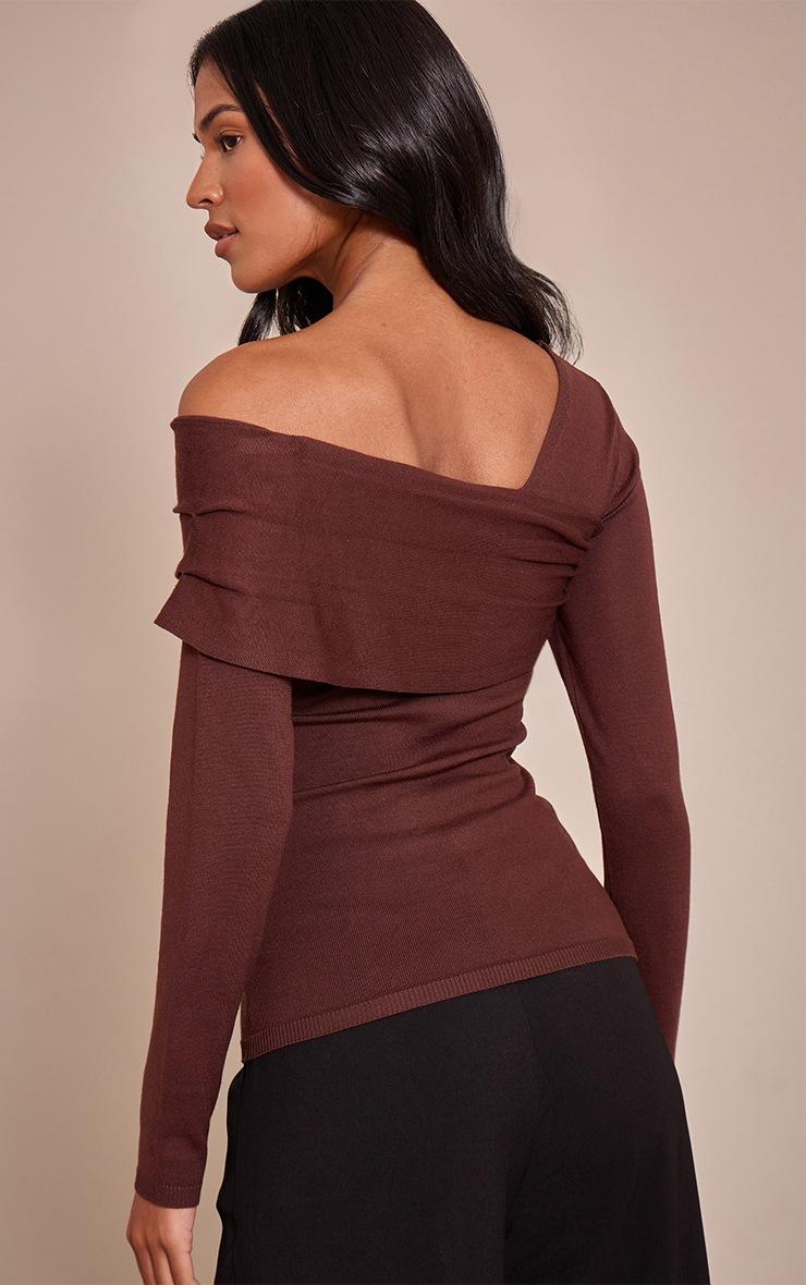 Pretty Little Thing Tall Chocolate Long Sleeve Asymmetric Shoulder Knitted Top