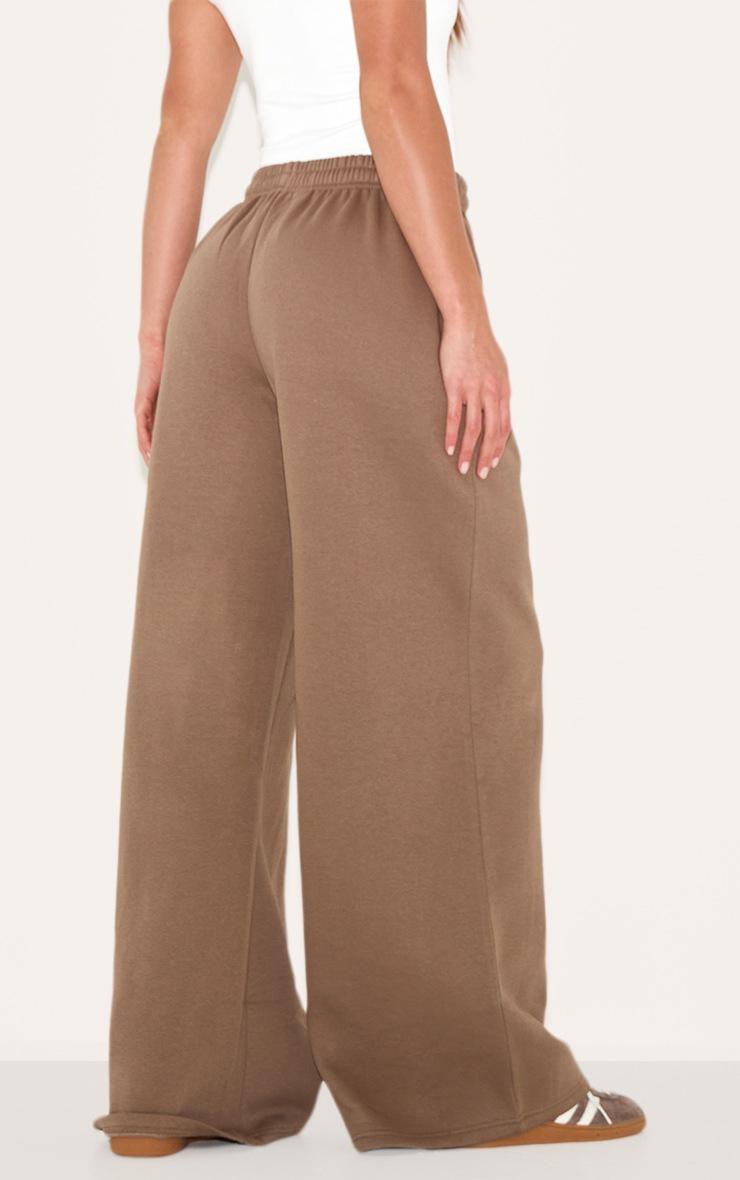 Pretty Little Thing Tall Mushroom Extreme Wide Leg Sweatpants