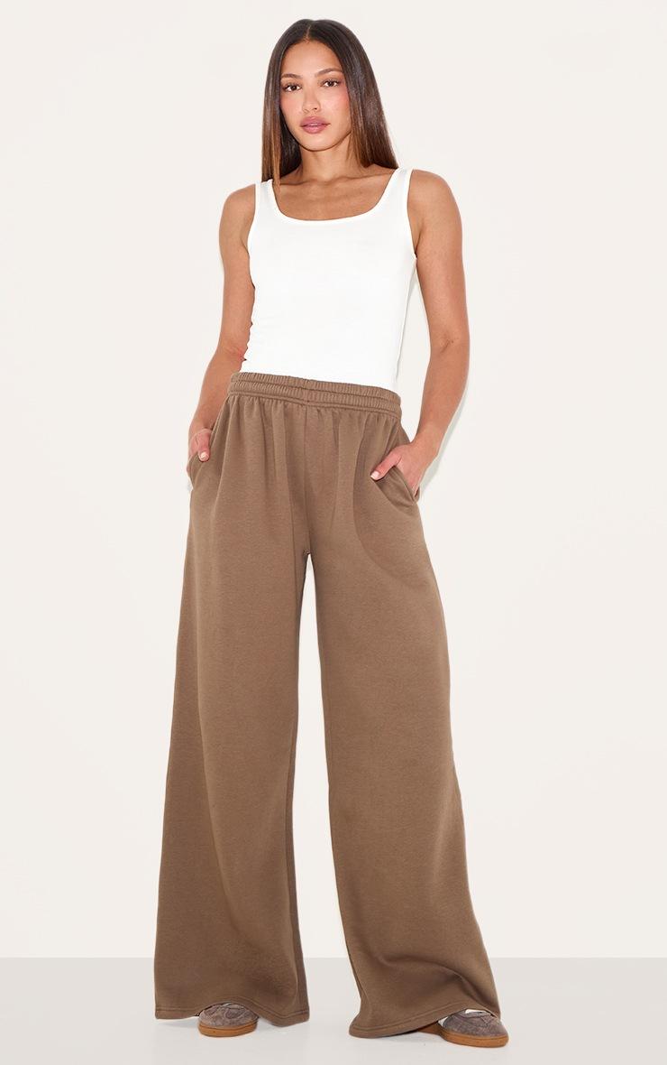 Pretty Little Thing Tall Mushroom Extreme Wide Leg Sweatpants