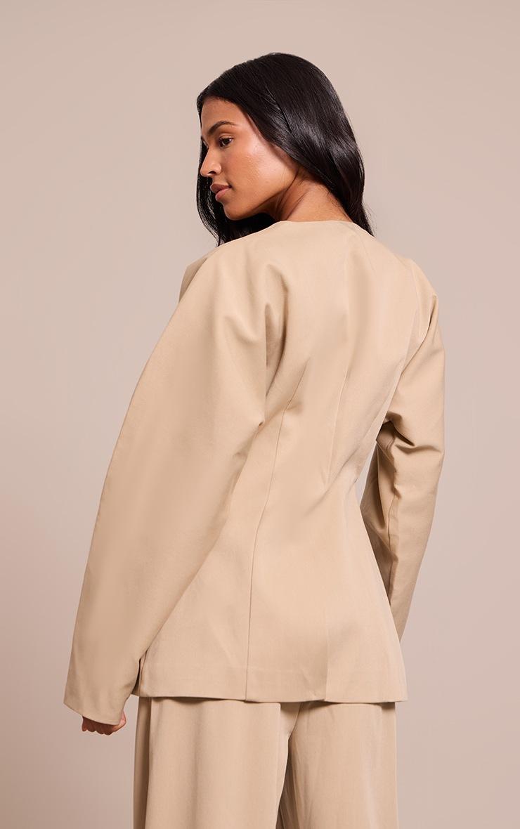 Pretty Little Thing Tall Sand Premium Woven Tailored Collarless Blazer