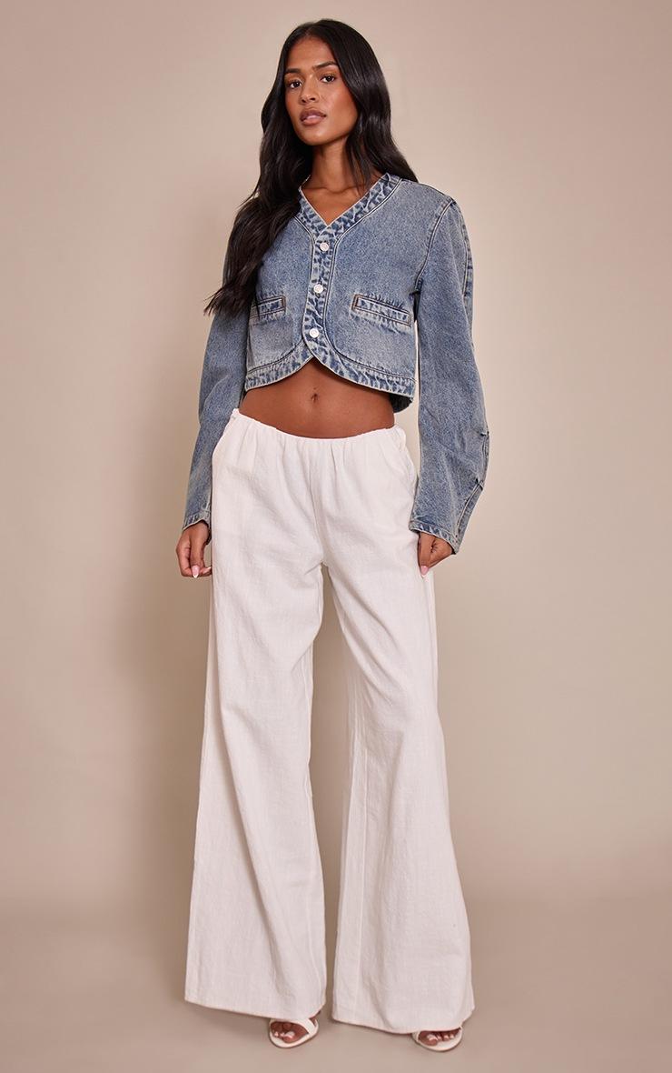 Pretty Little Thing Tall Vintage V Neck Curved Hem Cropped Denim Jacket