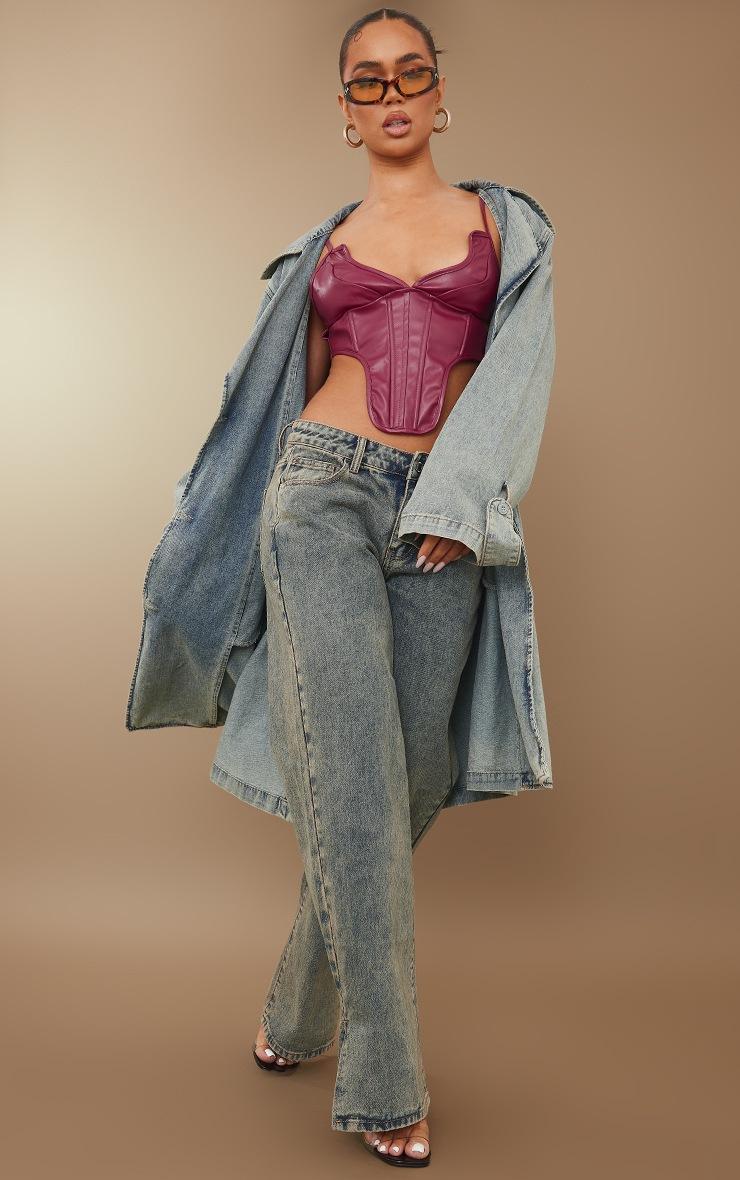 Pretty Little Thing Vintage Wash Mid Rise Split Hem Jeans