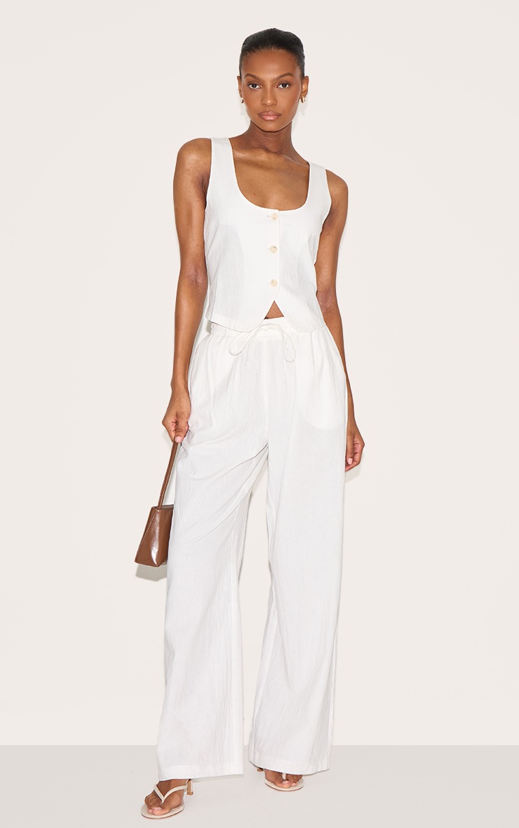 Pretty Little Thing White Linen Look Tailored Scoop Neck Fitted Vest
