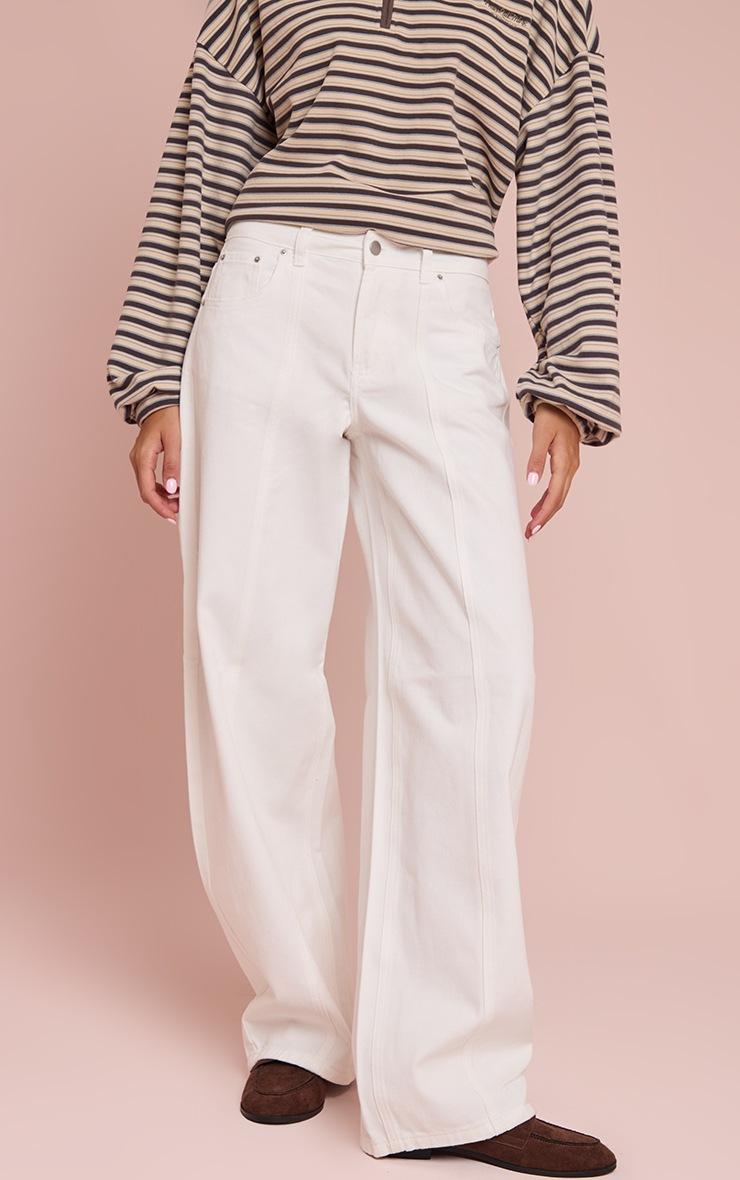 Pretty Little Thing White Low Rise Seam Detail Barrel Jean