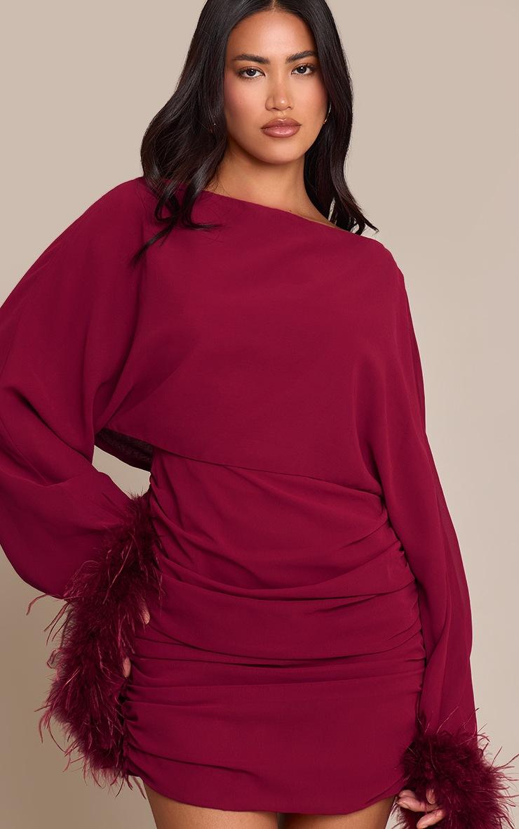 Pretty Little Thing Wine Extreme Feather Cuff Ruched Bodycon Dress
