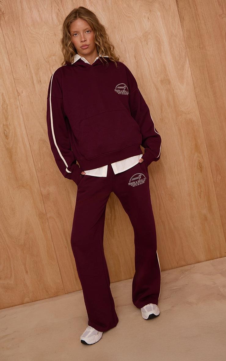 Pretty Little Thing Wine Health Club Print Wide Leg Sweatpants