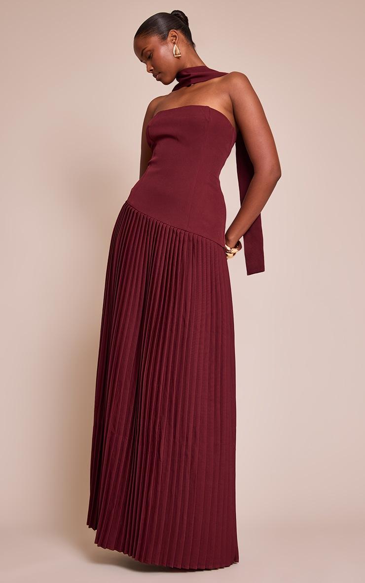 Pretty Little Thing Wine Woven Asymmetric Pleated Maxi Dress